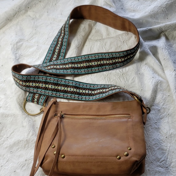 wide strap crossbody